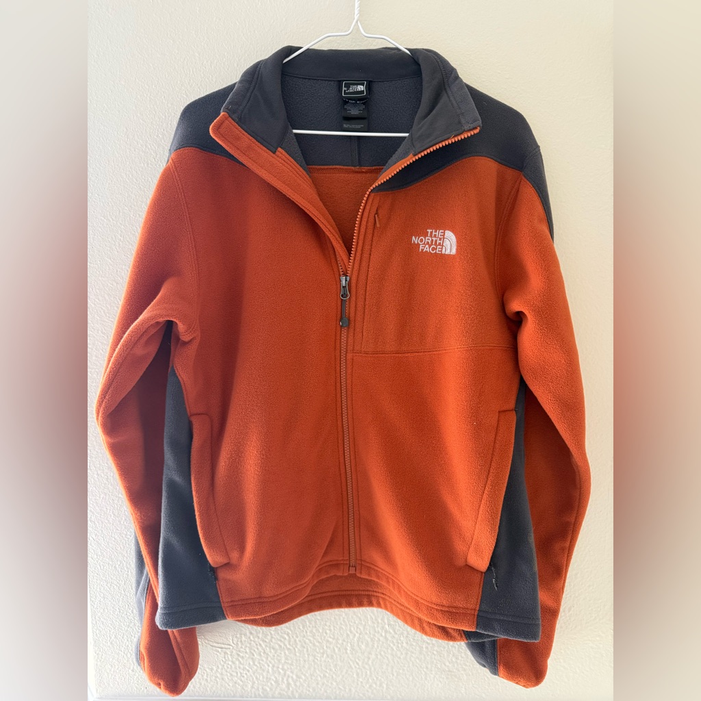 The North Face Denali Full-Zip Fleece Jacket In Orange And Gray